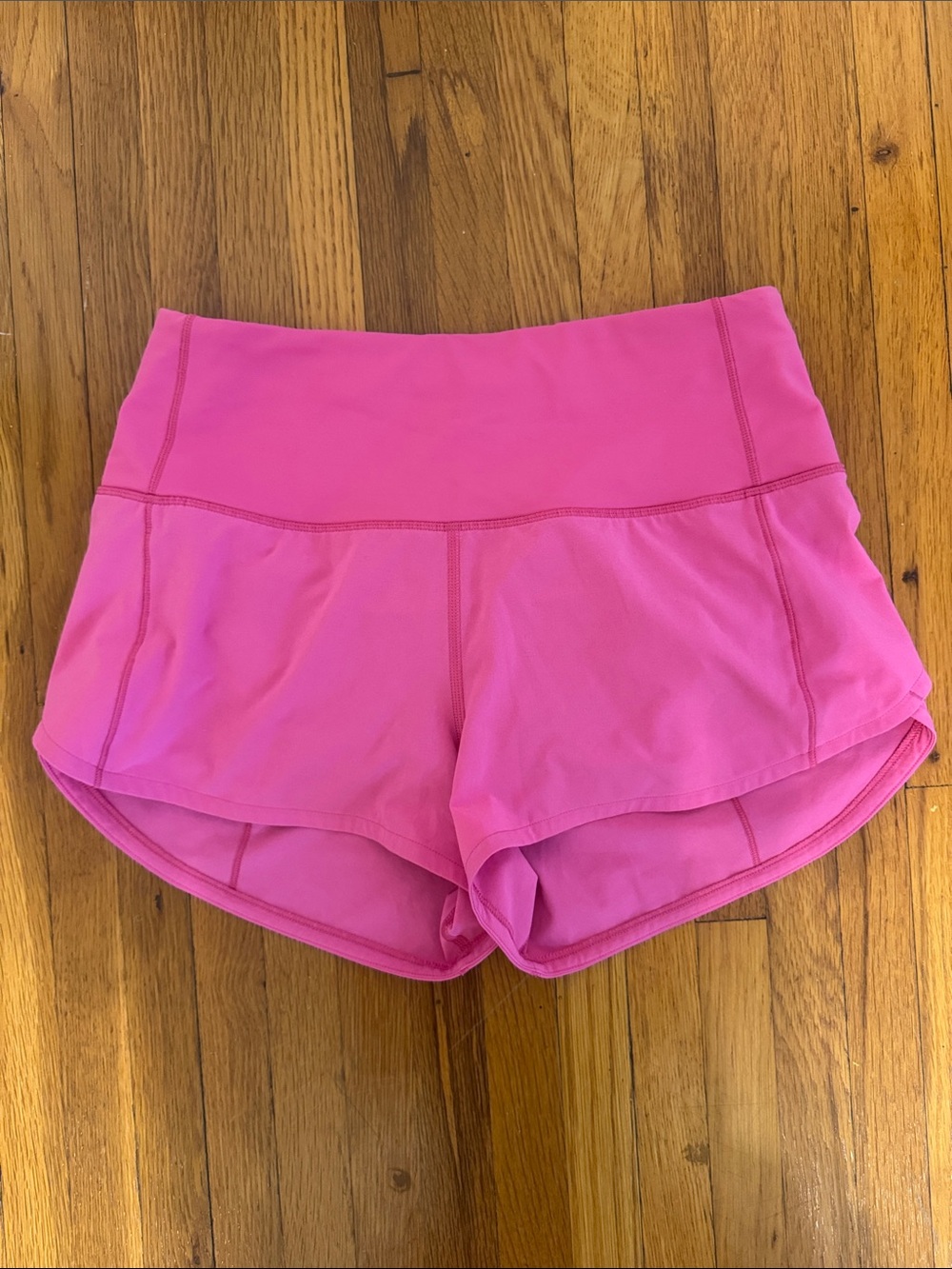 Lululemon Speed Up High Rise Shorts 2.5”